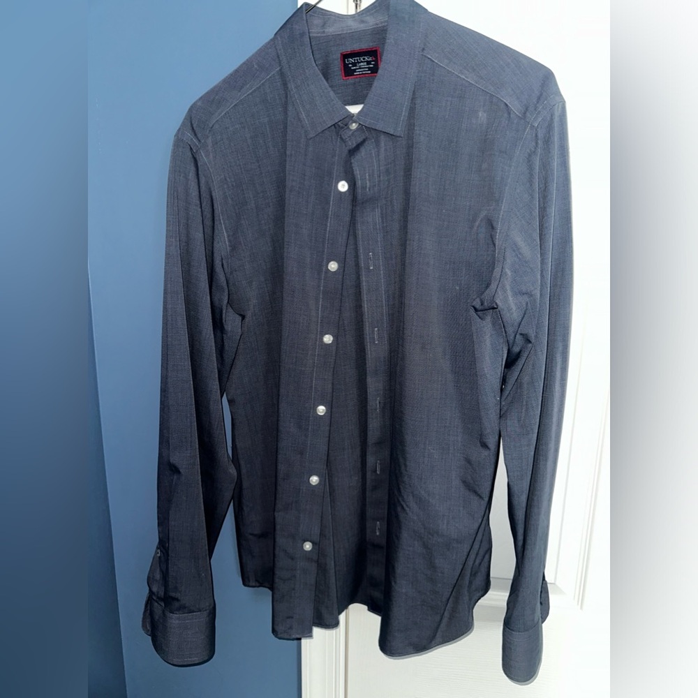 Untuckit Men’s Slim Fit Casual Shirt - Large - Blue - Used